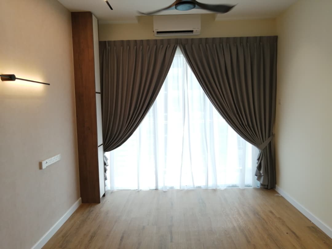 PARKLAND RESIDENCE